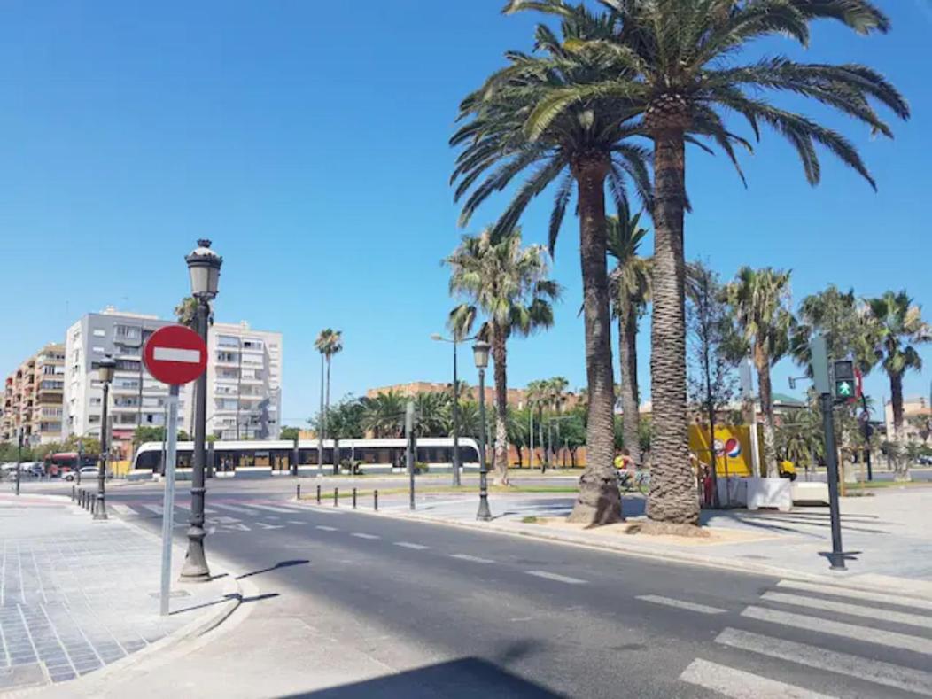 Appartement Reina Playa à Valence Extérieur photo